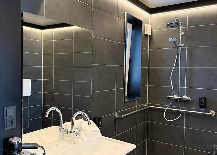 Hotell Wen By Wmm *